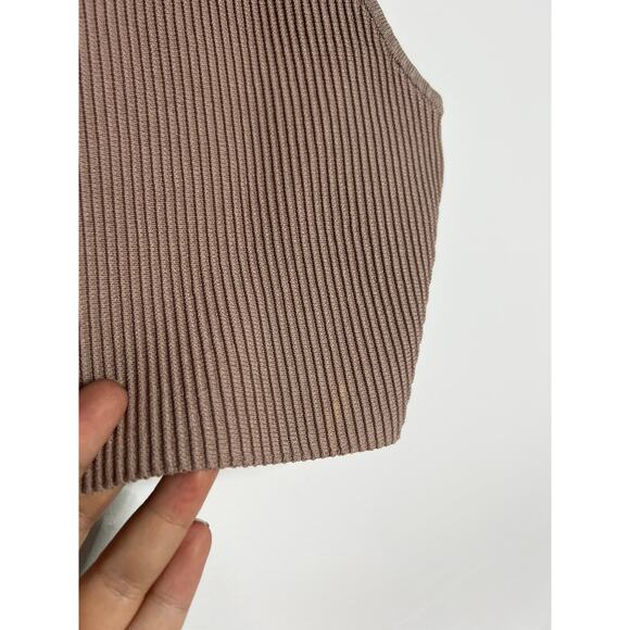 Babaton Sculpt Knit Racer Cropped Tank in Tan Size Small - Picture 4 of 5